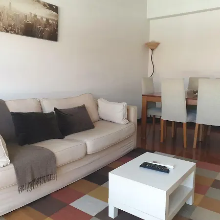 In Sete Rios Apartment *